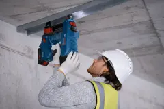 Bosch GNB 18V-38 Professional Akülü beton çivi çakma makinesi