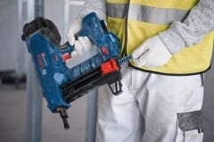 Bosch GNB 18V-38 Professional Akülü beton çivi çakma makinesi